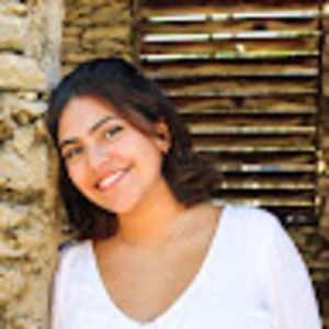 Meet your Posher, Elisa